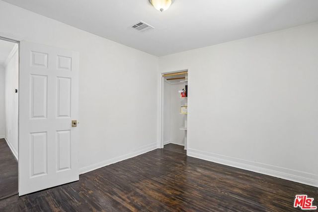 1546 W 30th Street, Los Angeles, CA 90007