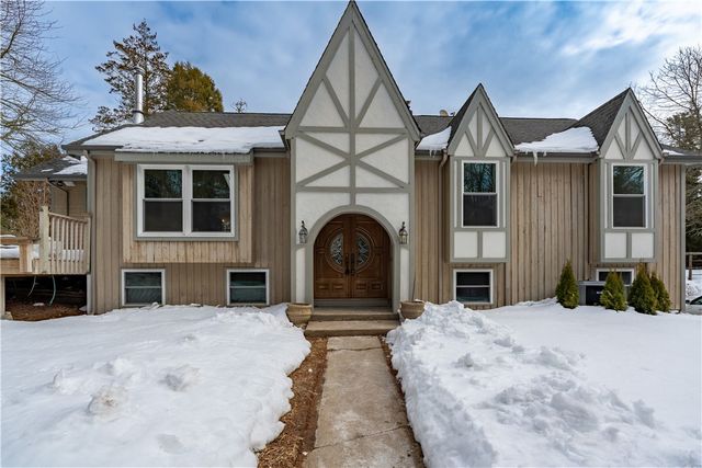 4115 South County Trail, Charlestown, RI 02813