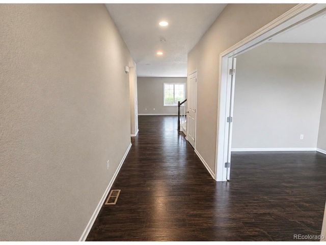 99 N Irvington St, Aurora, CO 80018