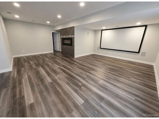 99 N Irvington St, Aurora, CO 80018