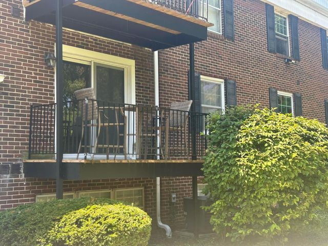 1460 Slade Avenue, 202, Columbus, OH 43235