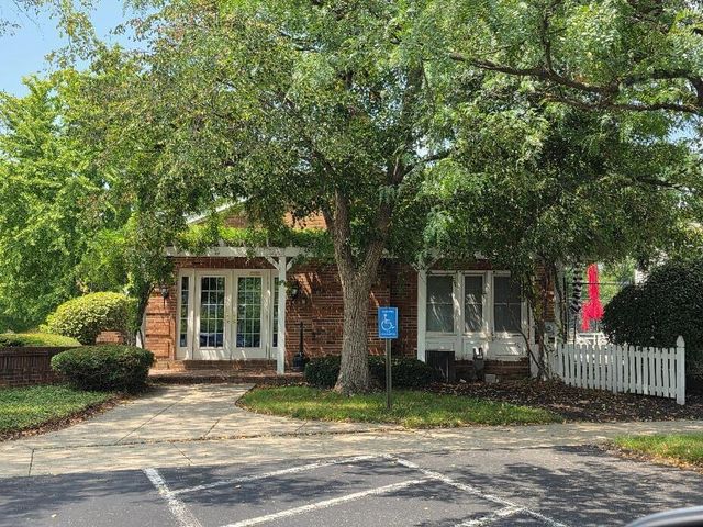 1460 Slade Avenue, 202, Columbus, OH 43235