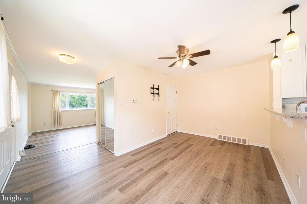 7271 SHALKOP ST, PHILADELPHIA, PA 19128 — photo 3