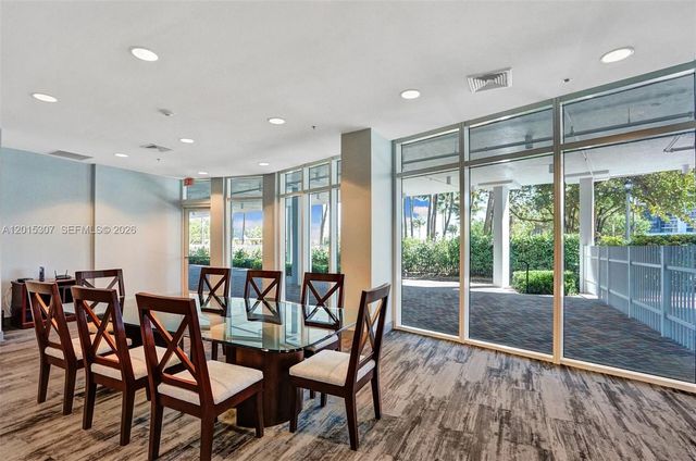 6515 Collins Ave 1107, Miami Beach, FL 33141