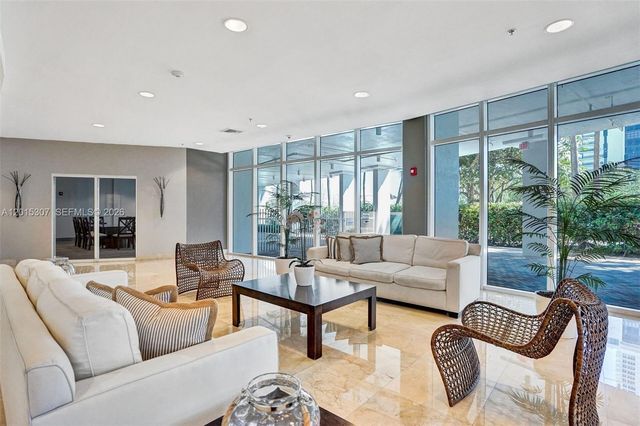 6515 Collins Ave 1107, Miami Beach, FL 33141