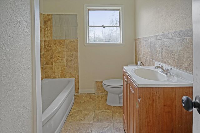 5946 Beldart Street, Houston, TX 77033