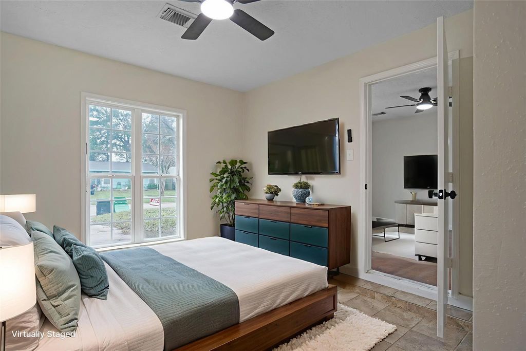 5946 Beldart Street, Houston, TX 77033