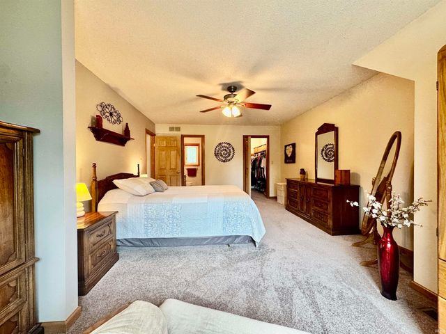 610 Oak Street, Peru, IN 46970