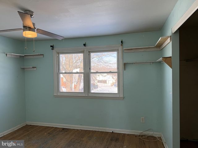 221 S DILLWYN RD, Newark, DE 19711