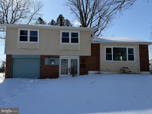 221 S DILLWYN RD, Newark, DE 19711