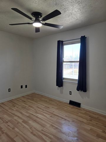 3191 Beaver Creek Drive, Lexington, KY 40517