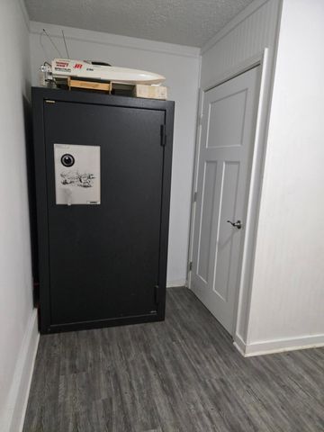 3191 Beaver Creek Drive, Lexington, KY 40517