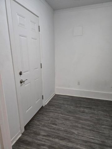 3191 Beaver Creek Drive, Lexington, KY 40517