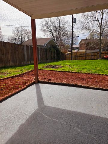 3191 Beaver Creek Drive, Lexington, KY 40517