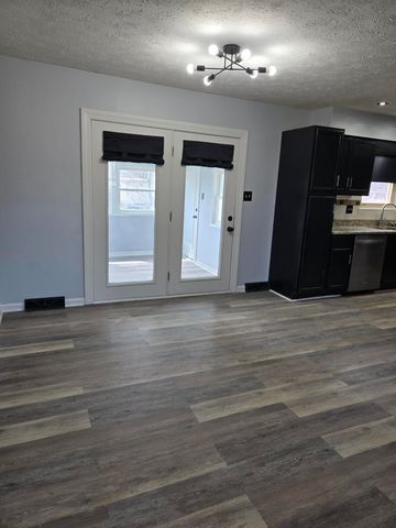 3191 Beaver Creek Drive, Lexington, KY 40517