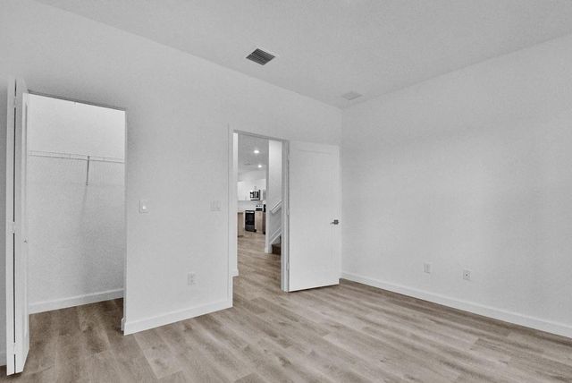 4081 Sunset Way, Pompano Beach, FL 33069