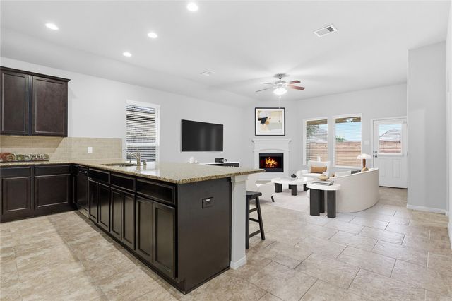 11731 Giovanni Lane, Richmond, TX 77406