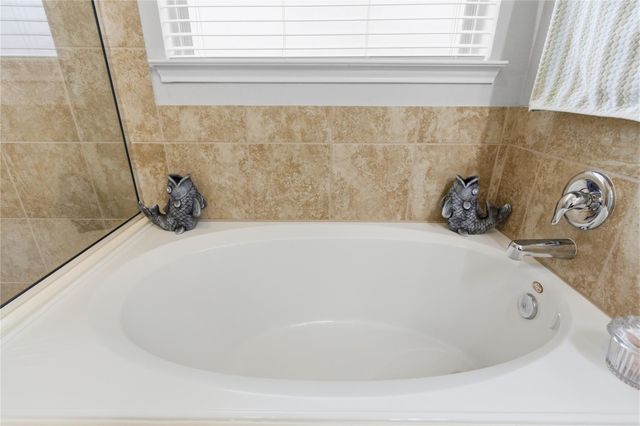 11731 Giovanni Lane, Richmond, TX 77406