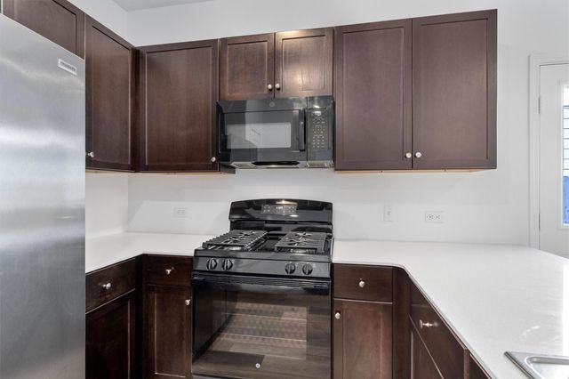 7704 Poppy Petal Dr LOOP, Del Valle, TX 78617