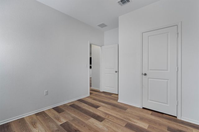 7704 Poppy Petal Dr LOOP, Del Valle, TX 78617