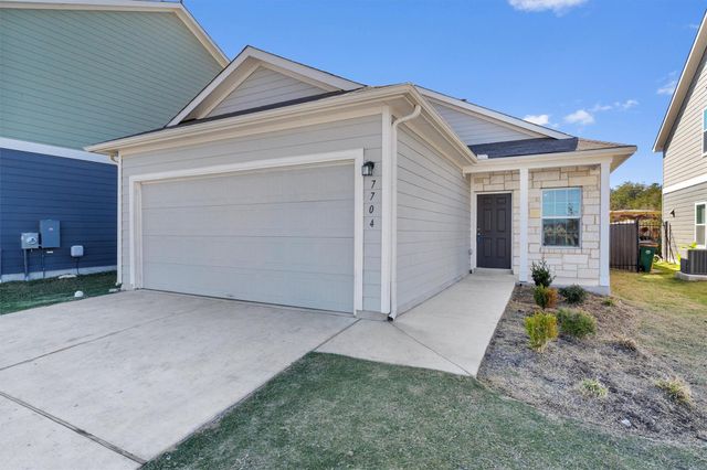 7704 Poppy Petal Dr LOOP, Del Valle, TX 78617