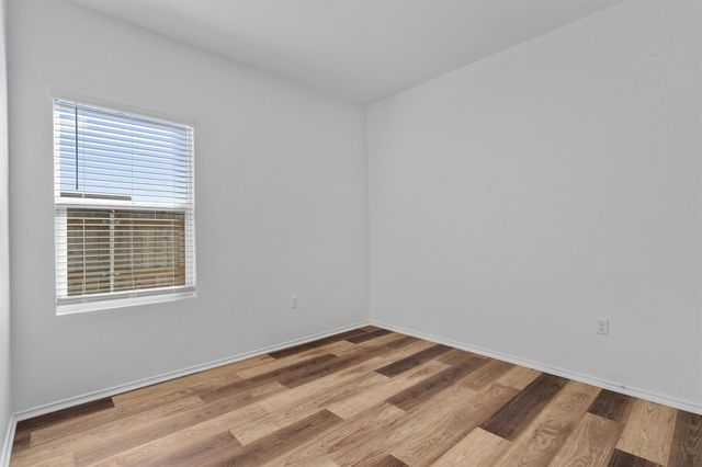 7704 Poppy Petal Dr LOOP, Del Valle, TX 78617