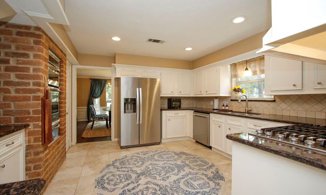 9546 Enstone Circle, Spring, TX 77379