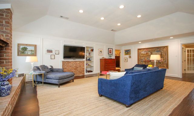 9546 Enstone Circle, Spring, TX 77379