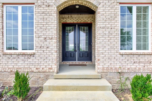 4934 S 550 W, New Palestine, IN 46163