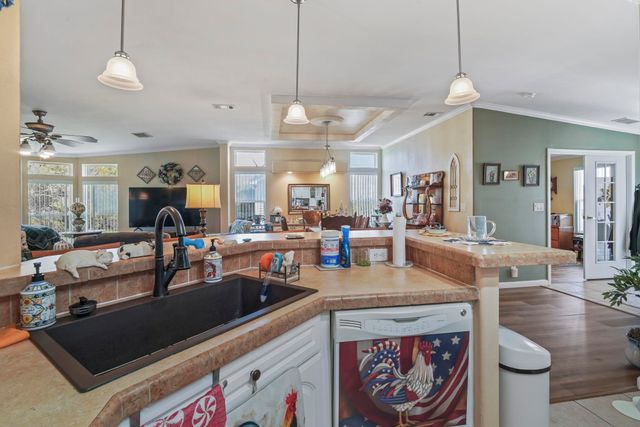 558 Woodholme Dr., Conway, SC 29526