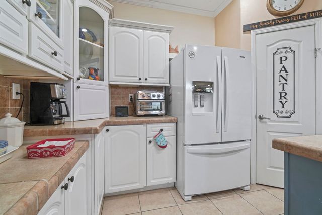 558 Woodholme Dr., Conway, SC 29526