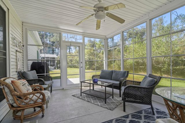 558 Woodholme Dr., Conway, SC 29526