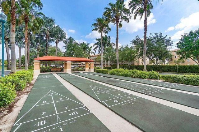 6451 Tiara Drive, Boynton Beach, FL 33437