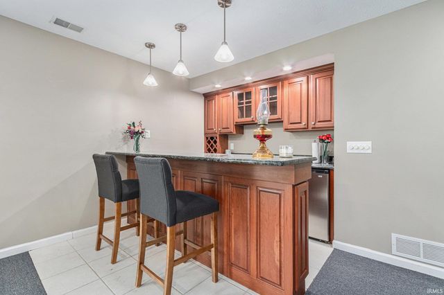 50673 Lakeside Drive, Granger, IN 46530