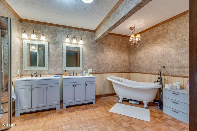 1656 Fall Creek Road, Kingsport, TN 37664