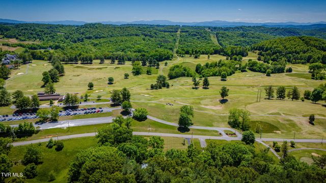 1656 Fall Creek Road, Kingsport, TN 37664