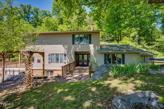 1656 Fall Creek Road, Kingsport, TN 37664