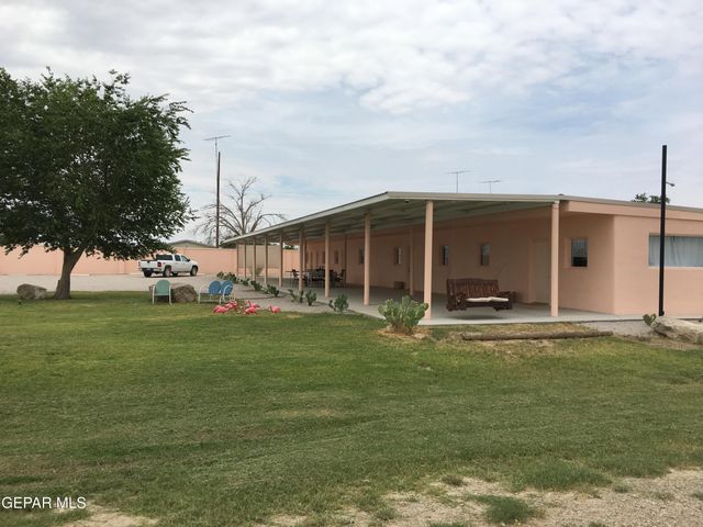 101 W Lewis Street, Dell City, TX 79837