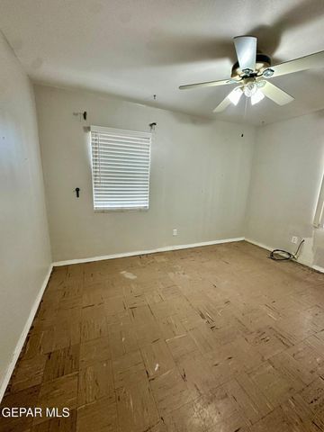 7566 MATAMOROS Drive, El Paso, TX 79915