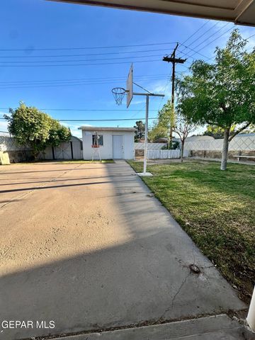 7566 MATAMOROS Drive, El Paso, TX 79915