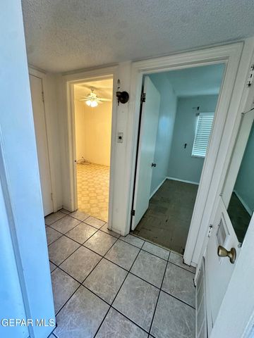 7566 MATAMOROS Drive, El Paso, TX 79915