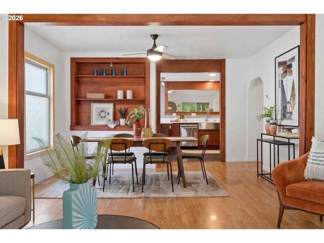 9040 N OSWEGO Ave, Portland, OR 97203