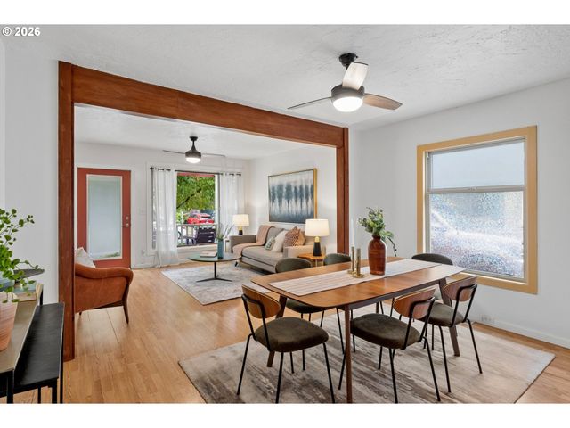 9040 N OSWEGO Ave, Portland, OR 97203