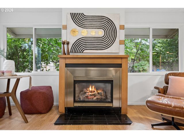 9040 N OSWEGO Ave, Portland, OR 97203