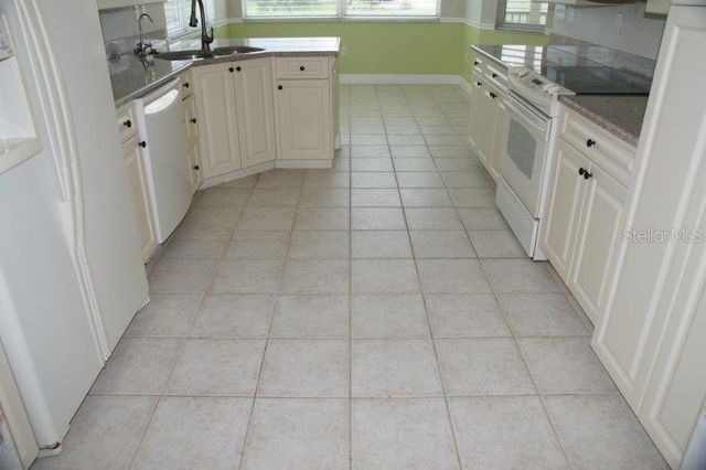 268 LEWIS CIRCLE 121, Punta Gorda, FL 33950