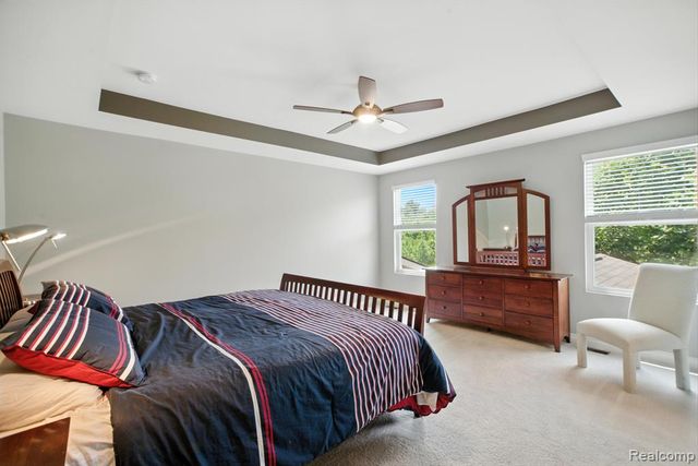 2066 Findley Circle, Lake Orion, MI 48360