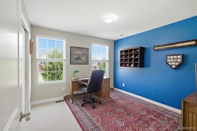 2066 Findley Circle, Lake Orion, MI 48360