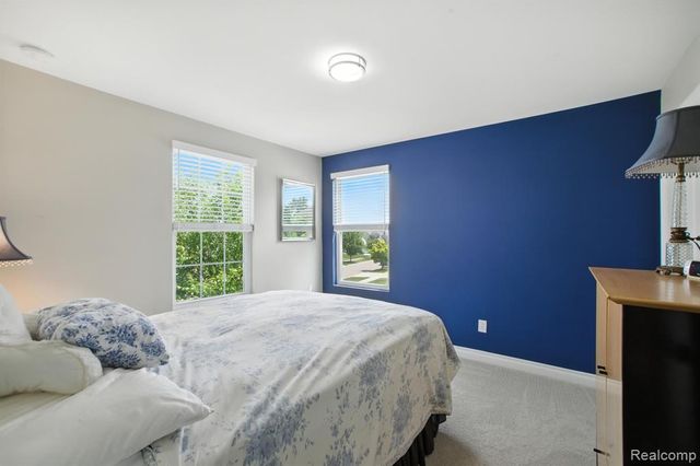 2066 Findley Circle, Lake Orion, MI 48360