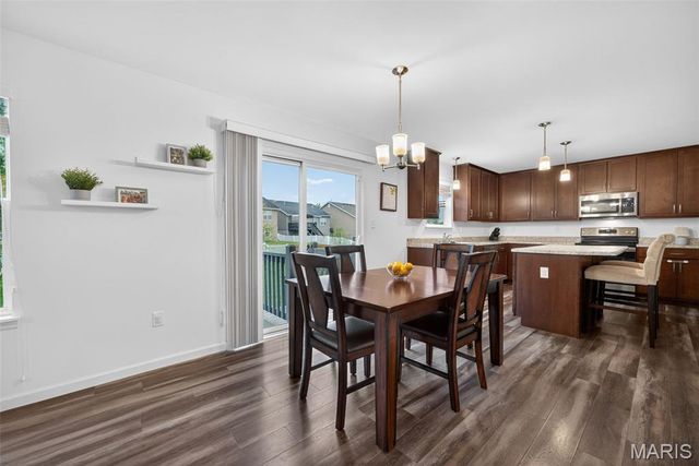 363 Rock Ridge Road, Wentzville, MO 63385
