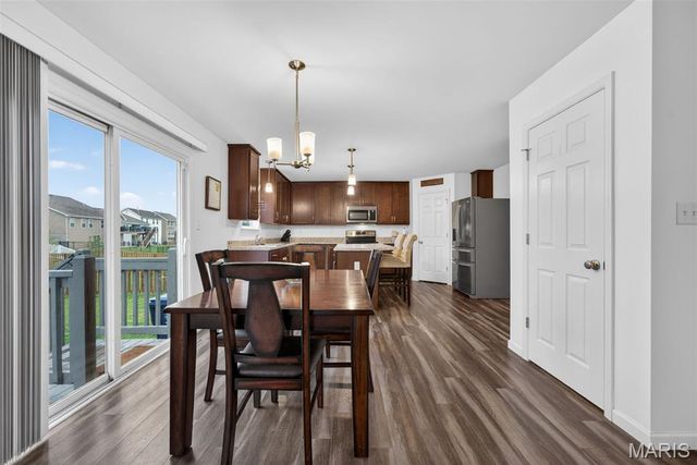 363 Rock Ridge Road, Wentzville, MO 63385